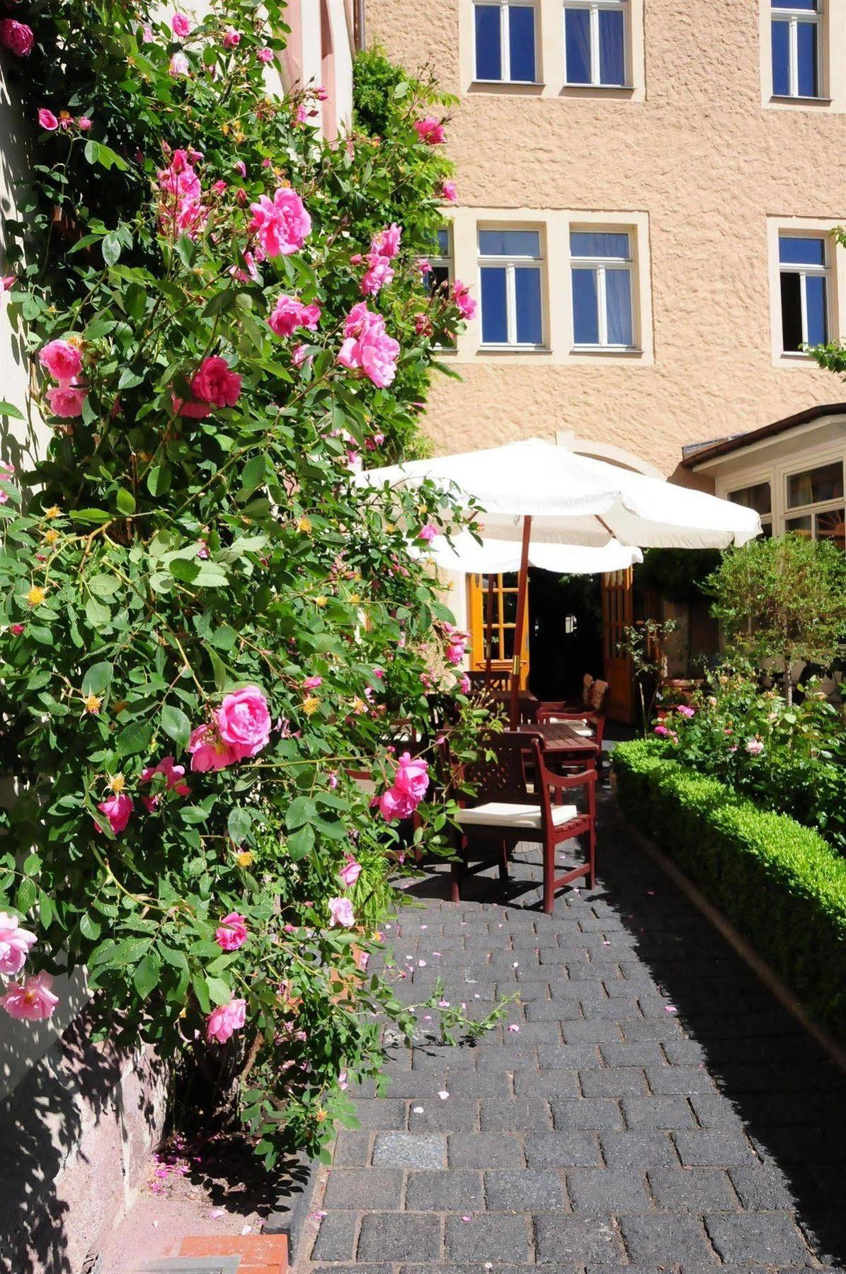 Hotel Graf Von Mansfeld Lutherstadt Eisleben Exterior foto